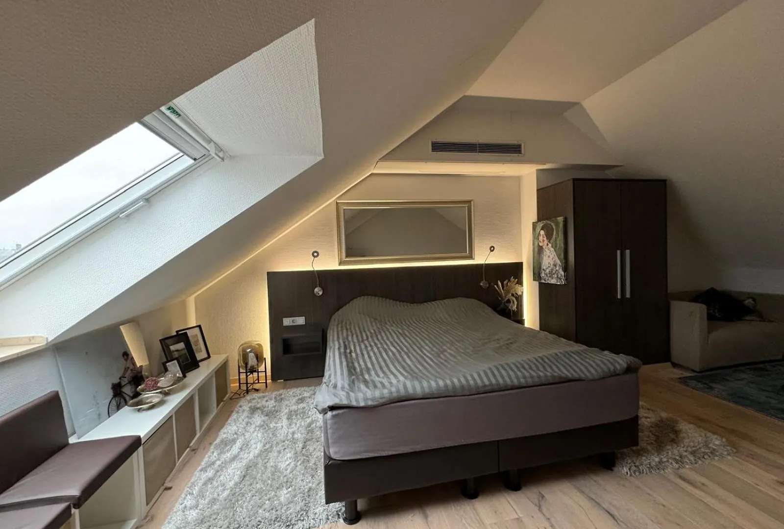 778 Maisonette Apartment Naehe Medienhafen Dusseldorf